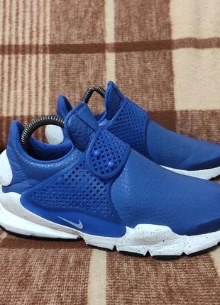 Оригинальные кроссовки nike sock dart