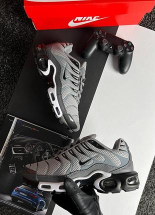 Мужские кроссовки nike air max plus 5