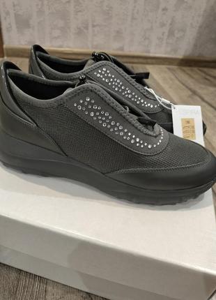 Кроссовки geox alleniee р 39  оригінал
