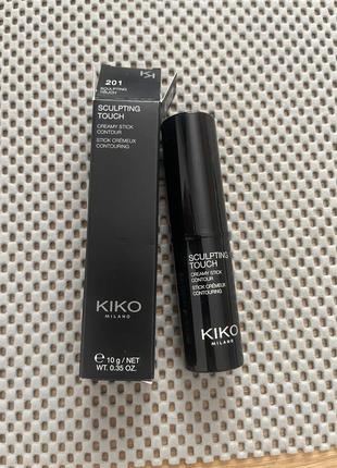Скульптор kiki milano