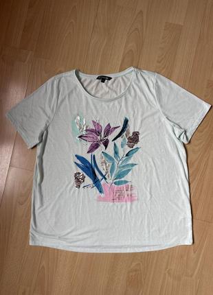 Футболка з принтом