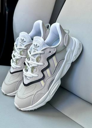 Кроссовки adidas ozweego