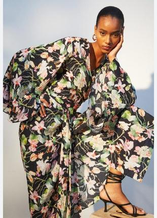 Довга квіткова сукня h&m плаття віскоза сукня максі квіти