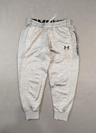 Подростковые спортивные штаны under armour.