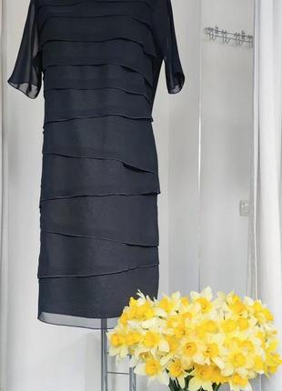 Классическое черное ярусное платье bonita