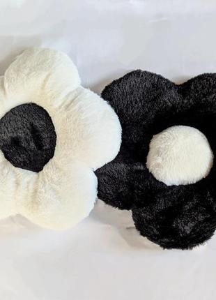 Подушка інтер'єрна декоративна 34см біла 2