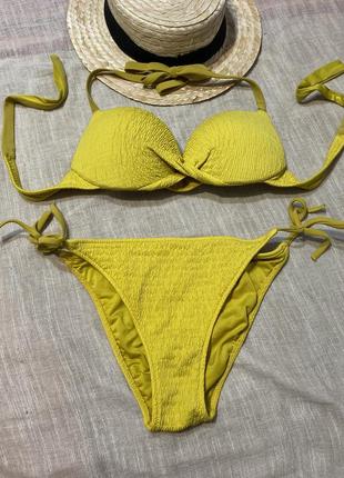 Calzedonia великолепный разлильный горчичный купальник с защелками