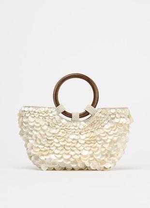 Сумка с перламутровыми аппликациями