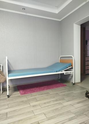 Ліжко для хворого