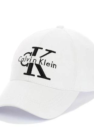 Кепка бейсболки с вышивкой calvin klein белая