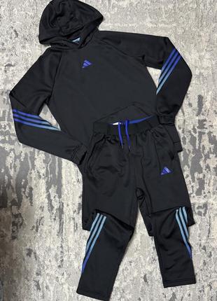 Костюм adidas