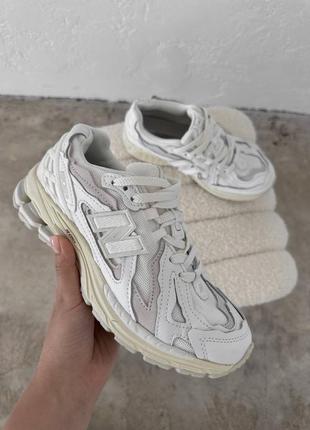 Кроссовки new balance 1906d white