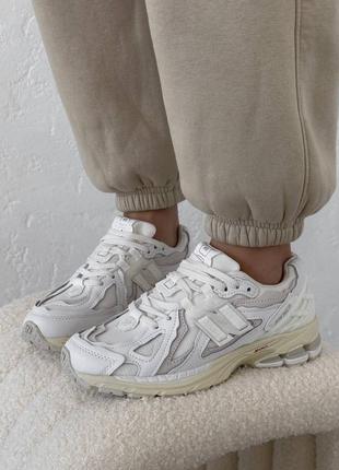 Кросівки new balance 1906d white