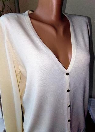 Брендовый кардиган кофта пуловер женский молочно-кремового цвета, от united colors of benetton, шерсть, размер м, l