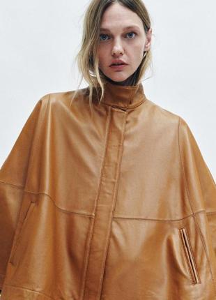 Коричнева шкіряна накидка zara new