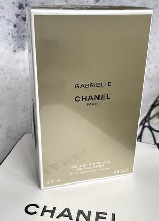Оригінал. chanel gabrielle moisturizing body lotion зволожуюче молочко для тіла з ароматизатором  200 мл