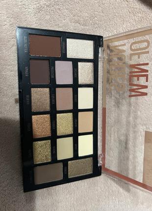 Палетка теней maybelline