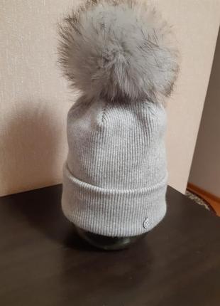 Продам тёплую шапку