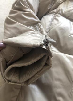 Пуховик цвета жемчужины