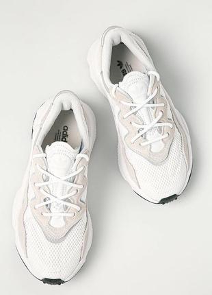 Білі кросівки в сіточку кроссовки сетка adidas ozweego оригинал