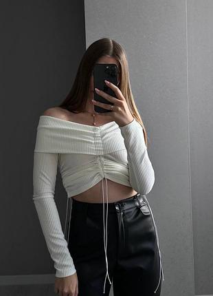 Топ с затяжками