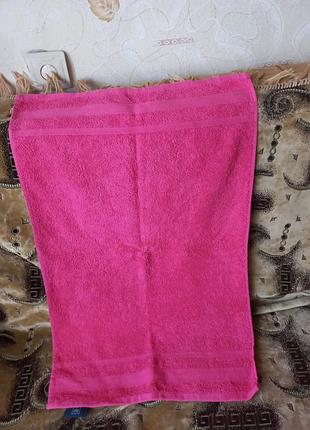 Полотенца махровые лицевые б/у