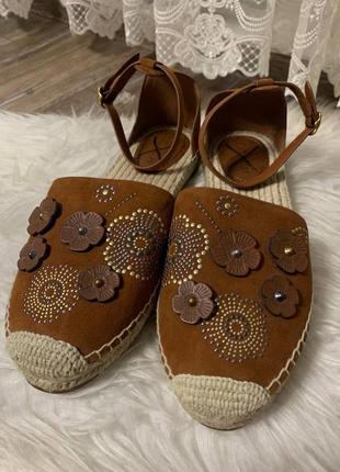 Босоніжки coach