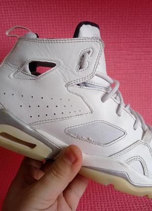 Кроссовки nike jordan