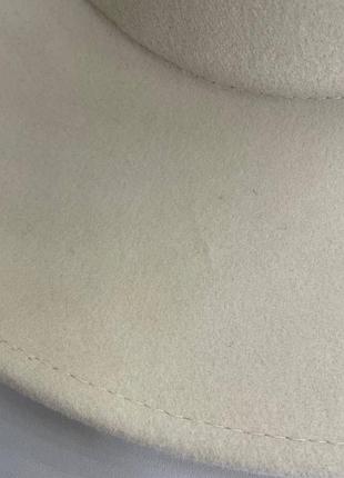 Шерстяная шляпа федора унисекс с широкими полями молочная дефект3 фото