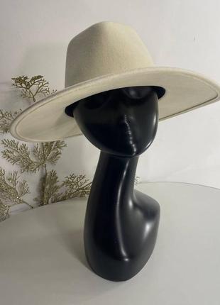 Шерстяная шляпа федора унисекс с широкими полями молочная дефект8 фото