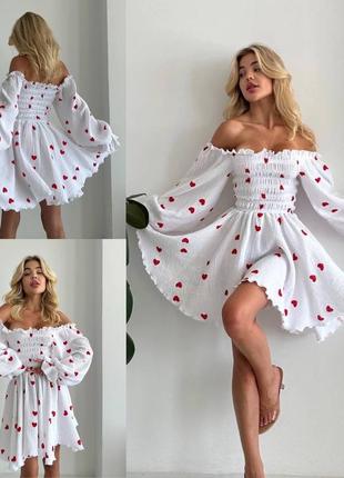 Качественное нежное мини платье из хлопка в сердечко