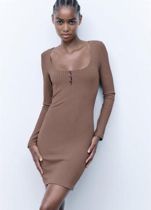 ❤️ стильное платье с фигурками от zara