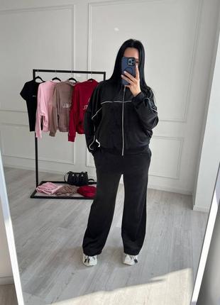 Костюм из велюра в стиле chanel с вышивкой😍