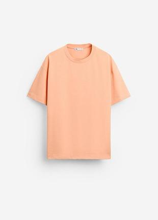 Персиковая футболка zara