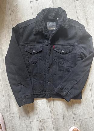 Жіноча джинсова курточка з утепленням levi’s