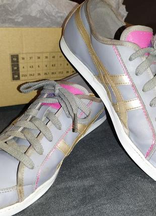 Кросівки жіночі, asics, 37