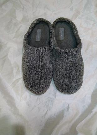 Чоловічі капці,primark