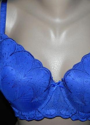 Новый бюстик на косточках.32g-70g