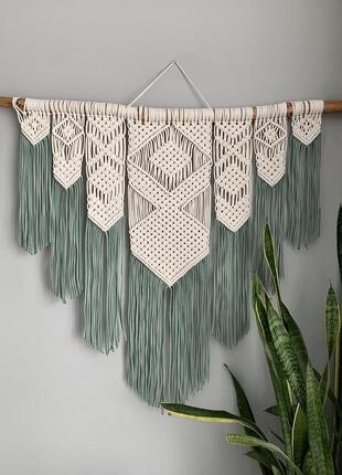 Геометрическое панно макраме