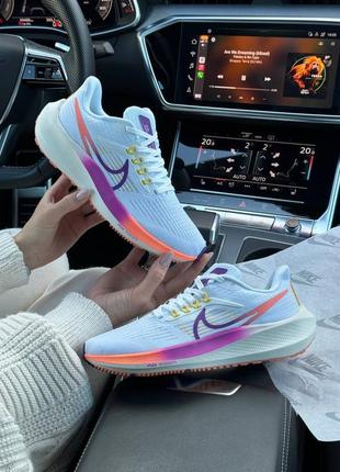 Женские кроссовки nike air zoom white purple orange