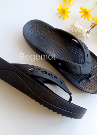 Оригінальні crocs шльопанцi,в'єтнамки baya platform flip.