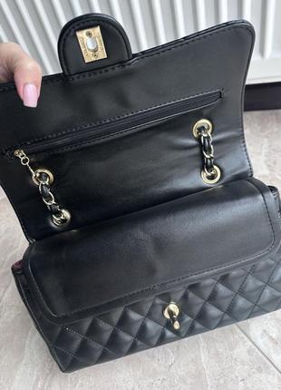 Черная сумка chanel