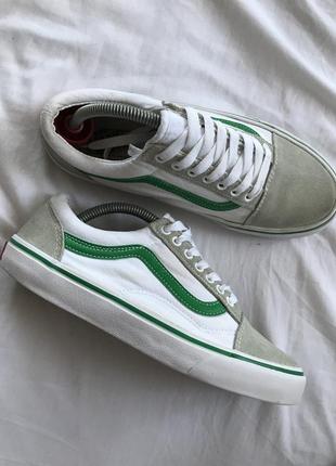 Кеди vans