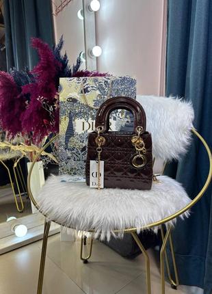 Сумка dior lady mini коричневая под лак 96105