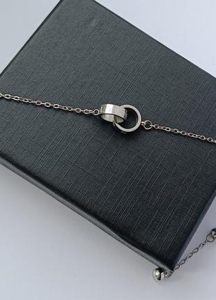 Брендовый браслет в стиле