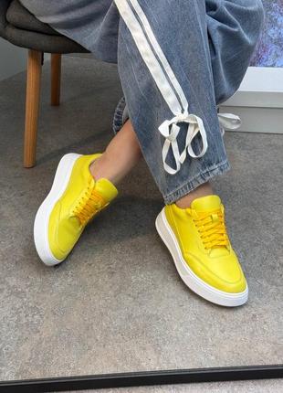 Шкіряні соковиті жовті яскраві кеди