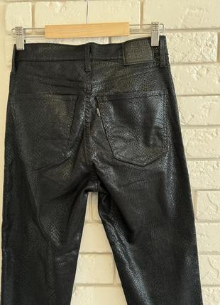 Джинси levi’s