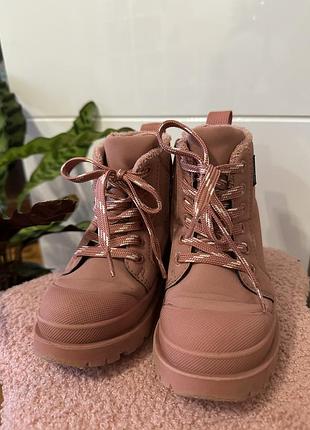 Круті черевики