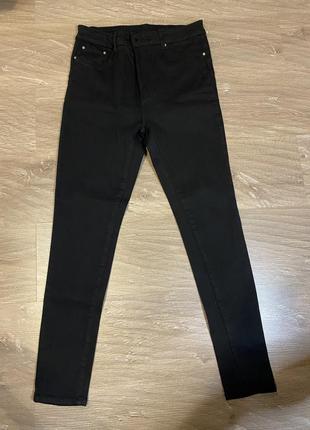 Жіночі чорні джинси skinny