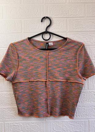 Женский укороченный топ